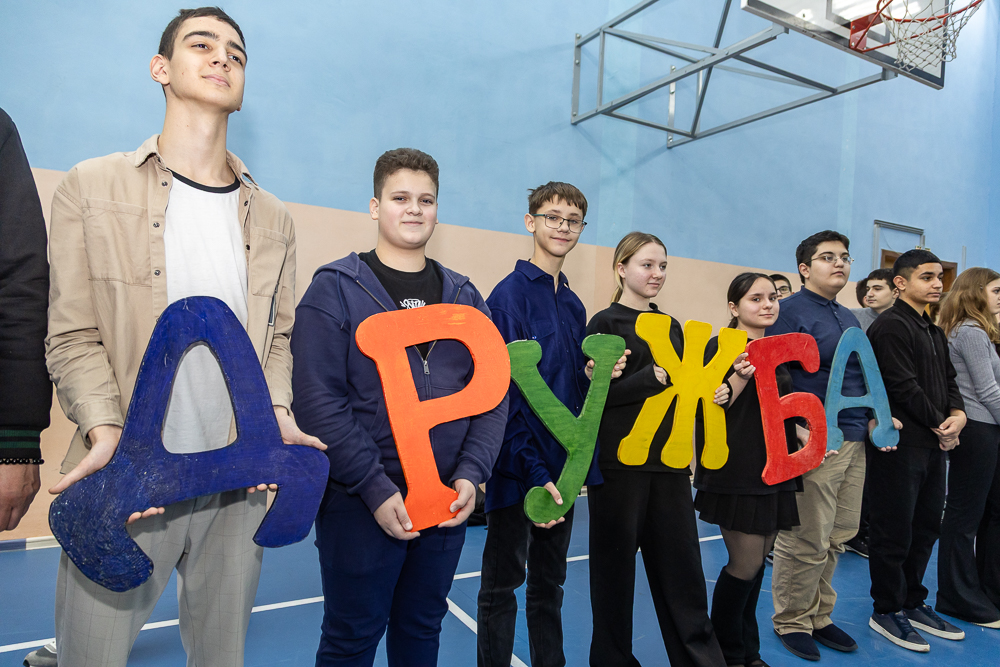 «Играем в городки — сохраняем традиции» в школе «Дружба»