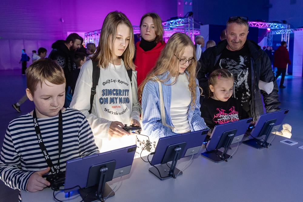 «Битва роботов» в парке «Патриот»