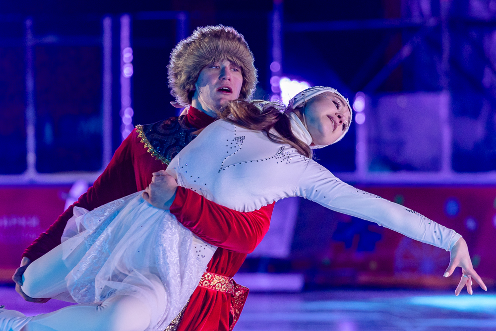 Ледовое шоу «Сказ о Руси» в парке Малевича