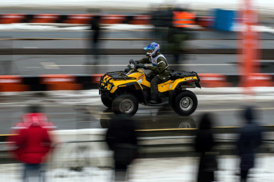 Подростки на квадроцикле пострадали в ДТП