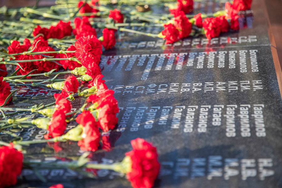 Память защитников города в годы Великой Отечественной войны почтили в Звенигороде