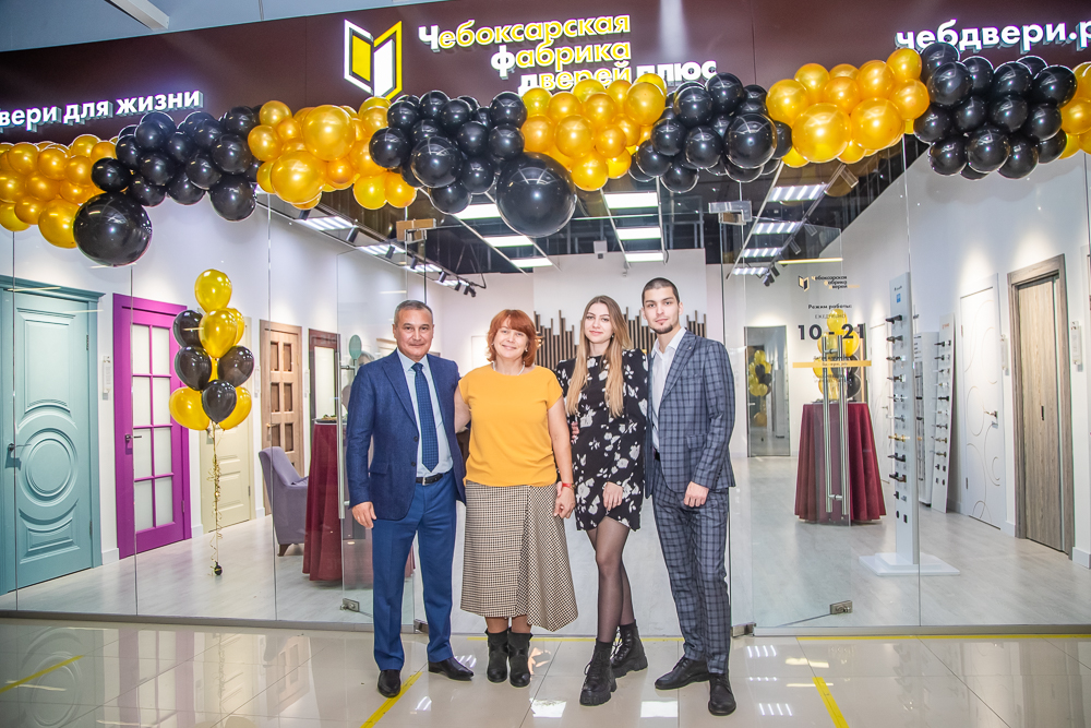 В ТЦ «Можайский двор» открылся магазин «Чебоксарской фабрики дверей плюс»