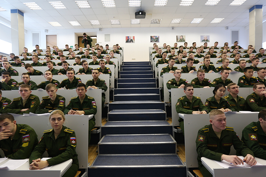 Жителей округа приглашают учиться в Пермский военный институт войск национальной гвардии