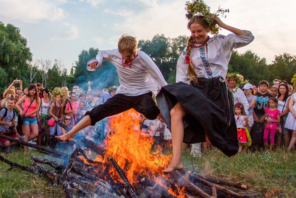 Ой, на Ивана Купала я венок заплетала