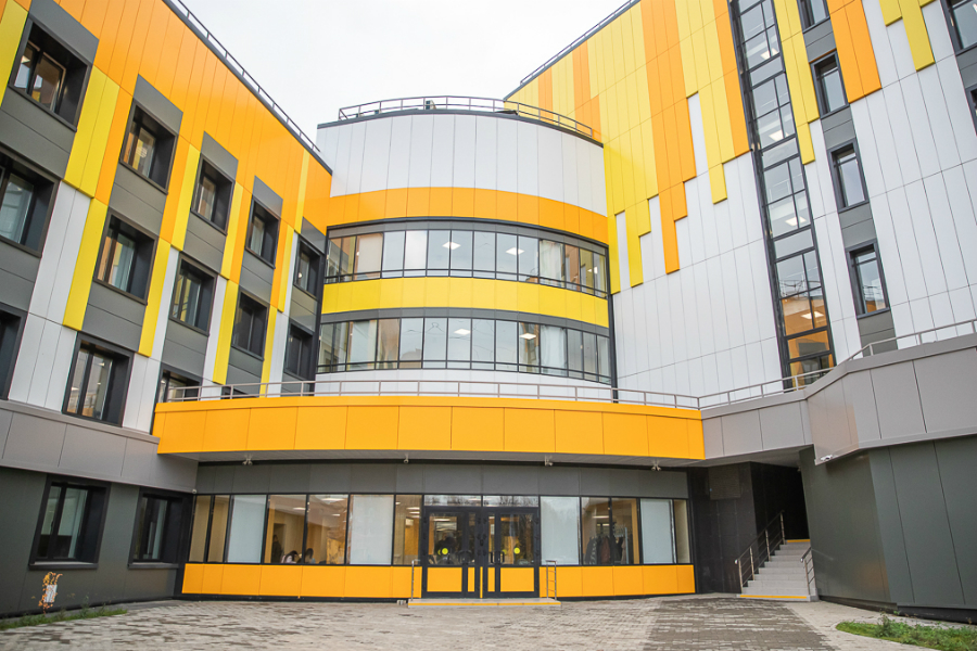 Как работают поликлиники в майские праздники?