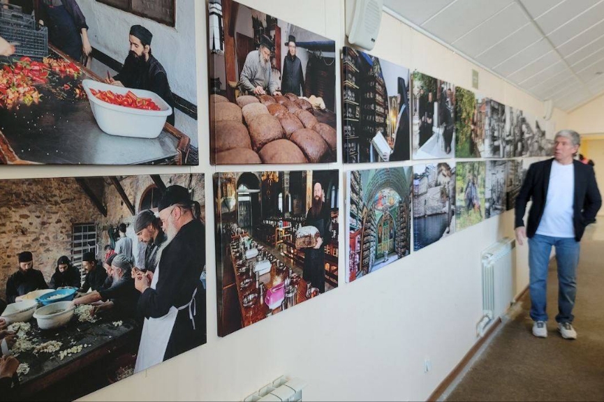 В Одинцово открылась выставка греческого фотохудожника Костаса Асимиса