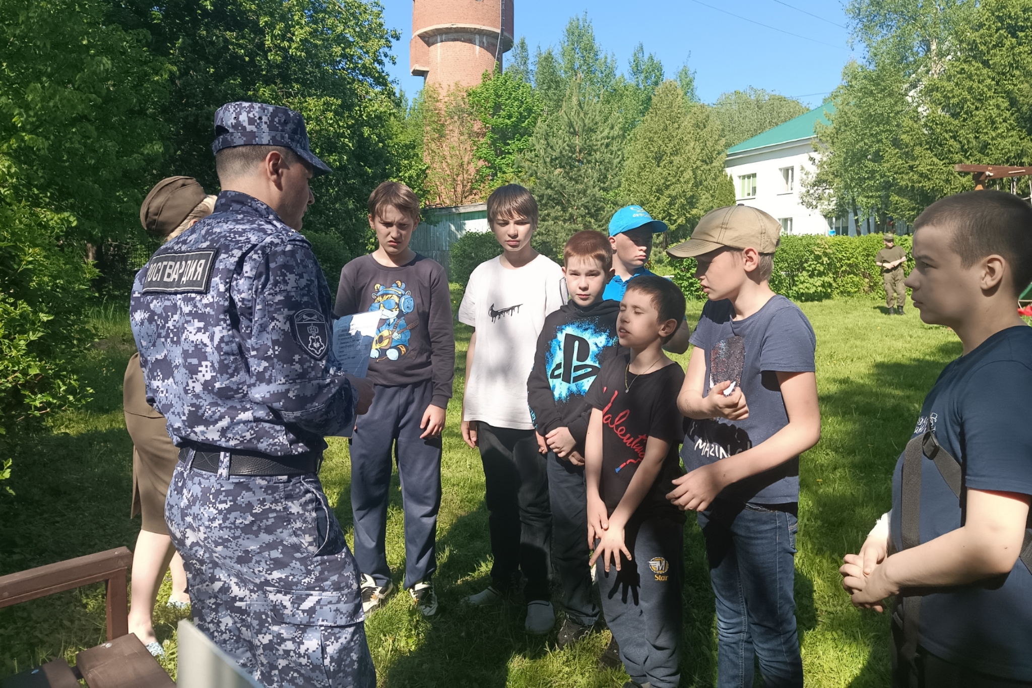 Военно-спортивная игра «Зарница» прошла в Старом Городке