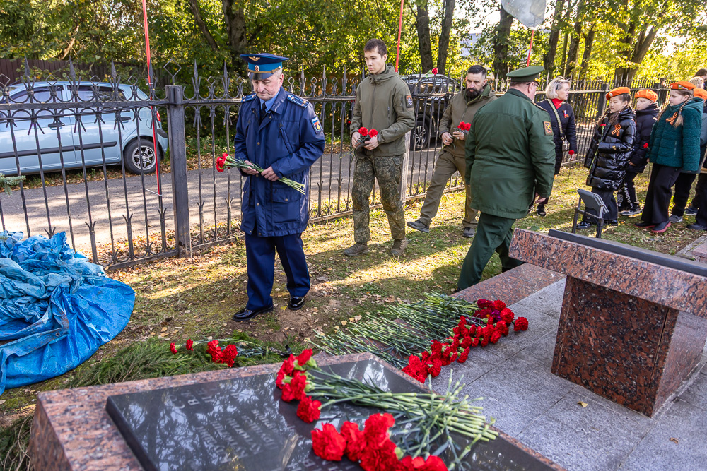 Захоронение на братской могиле в Ершово