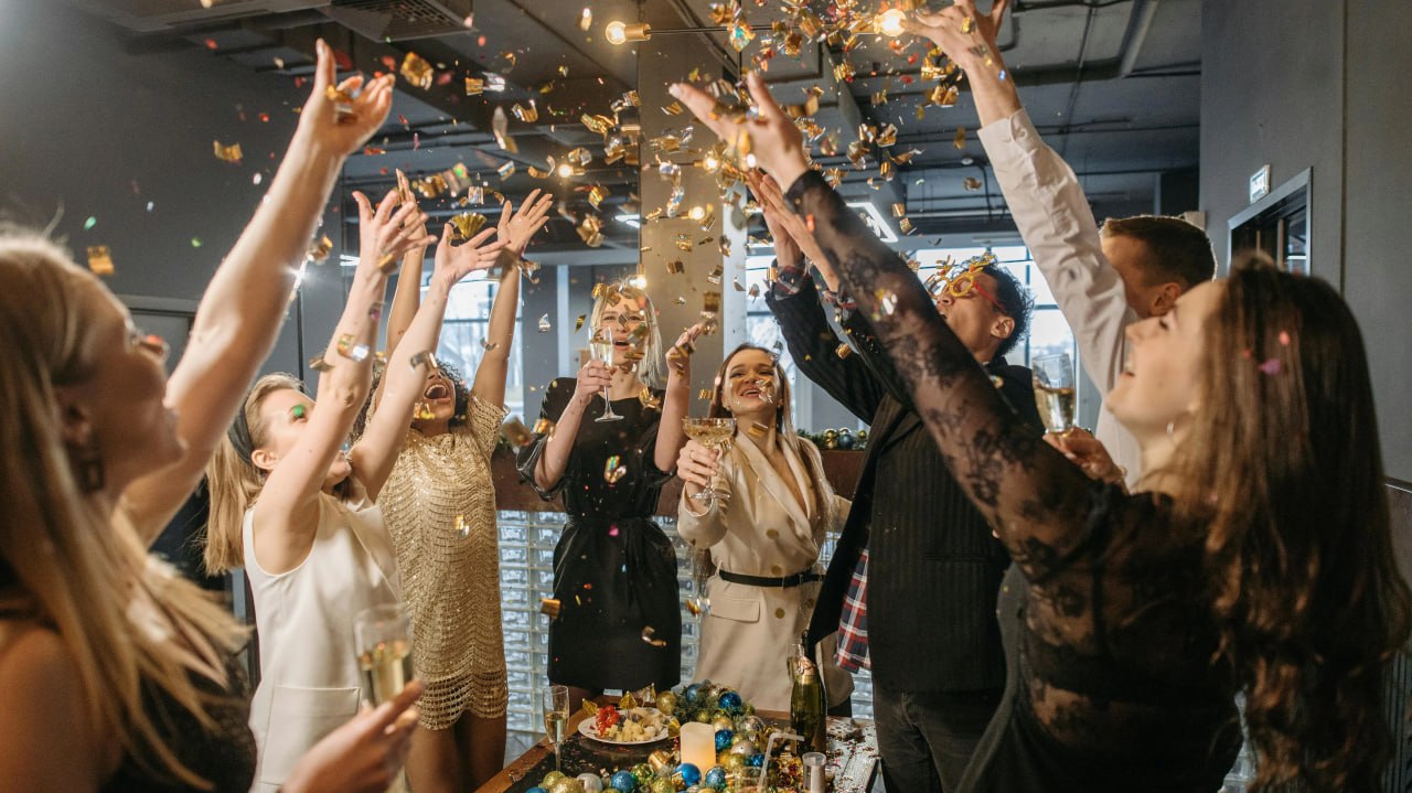 Кесарю кесарево, остальным — корпоратив